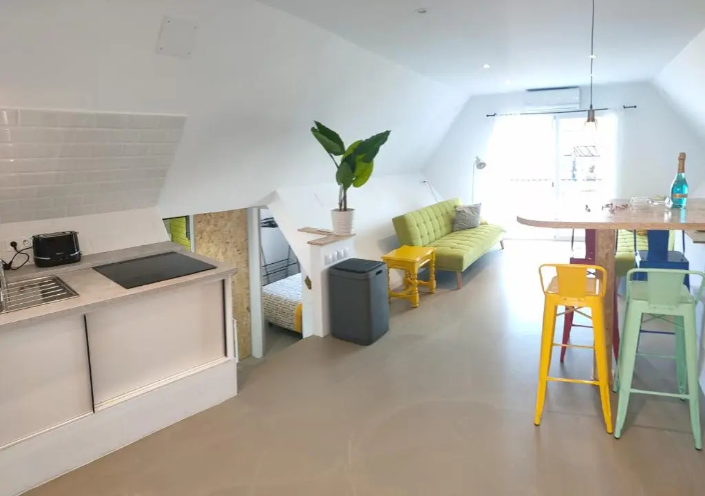 HEXAGON Apartment