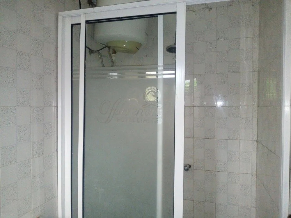 Offshoreroomz Hotel