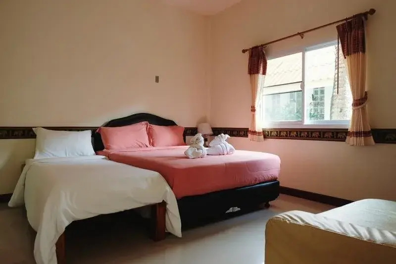 Reaun Araya Hotel