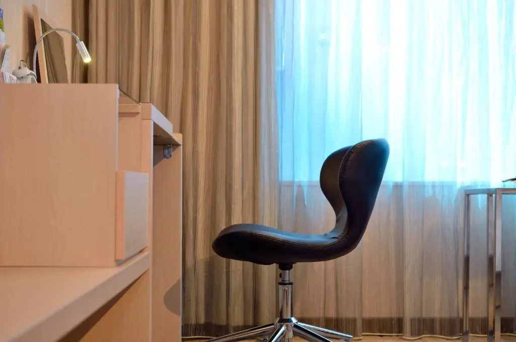 Yomi Hotel - ShuangLian MRT