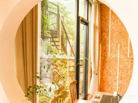 Yuanshan Hostel