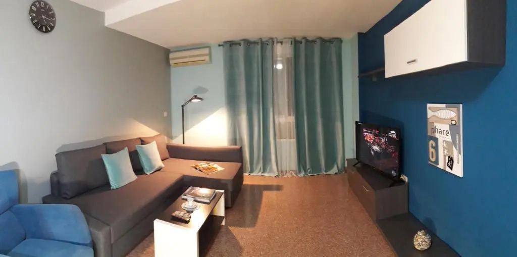 Casa Llorca Big Apt 3 Bedroom Garage AC WiFi