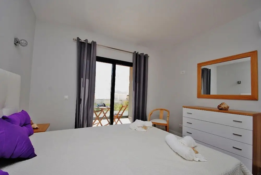 Villa Oliveira - Piscina aquecível, jacuzzi e BBQ, Armação de Pêra