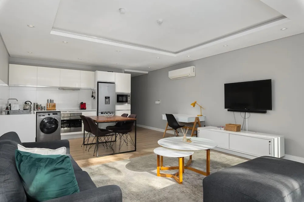 The Warwick 206