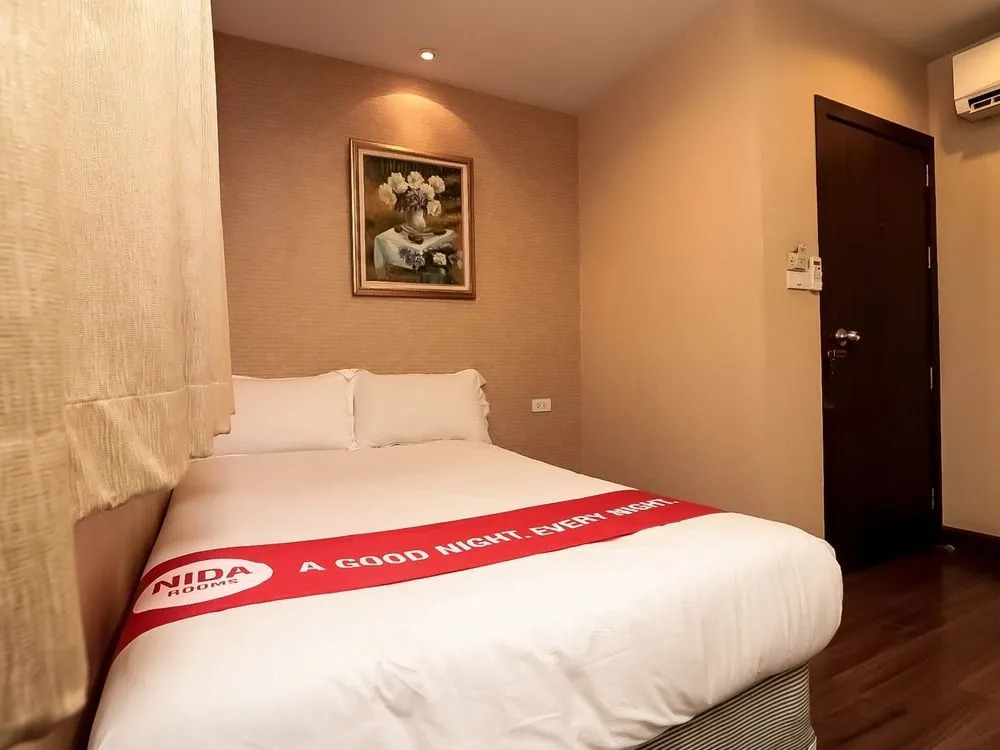 Nida Rooms Phrakhanong 984 Station