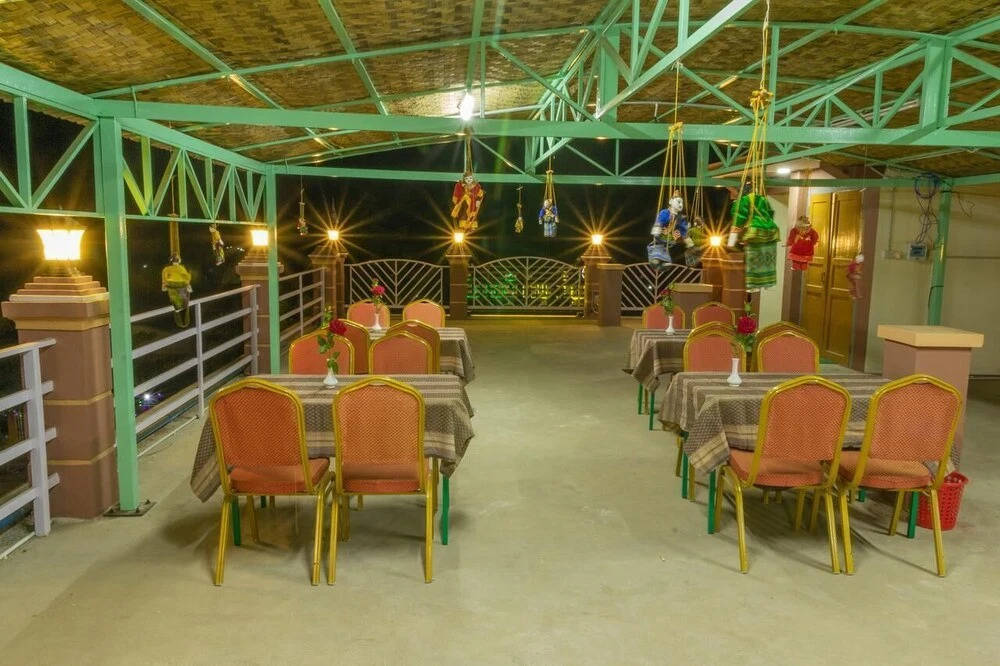 Lwin Bagan Motel