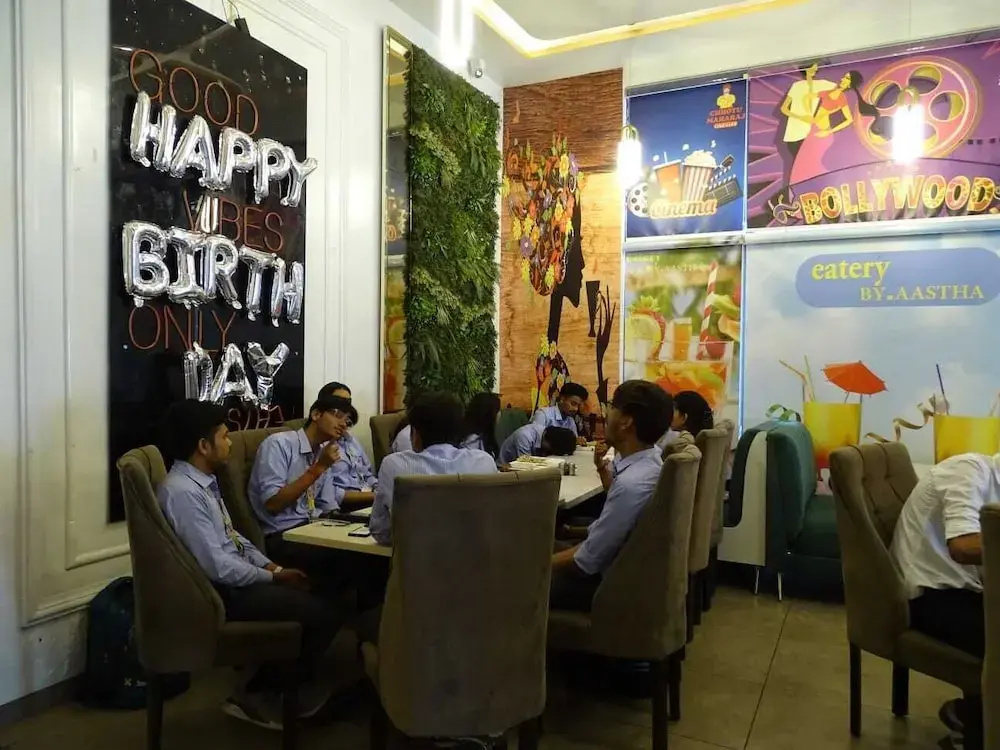 Hotel Aastha Inn