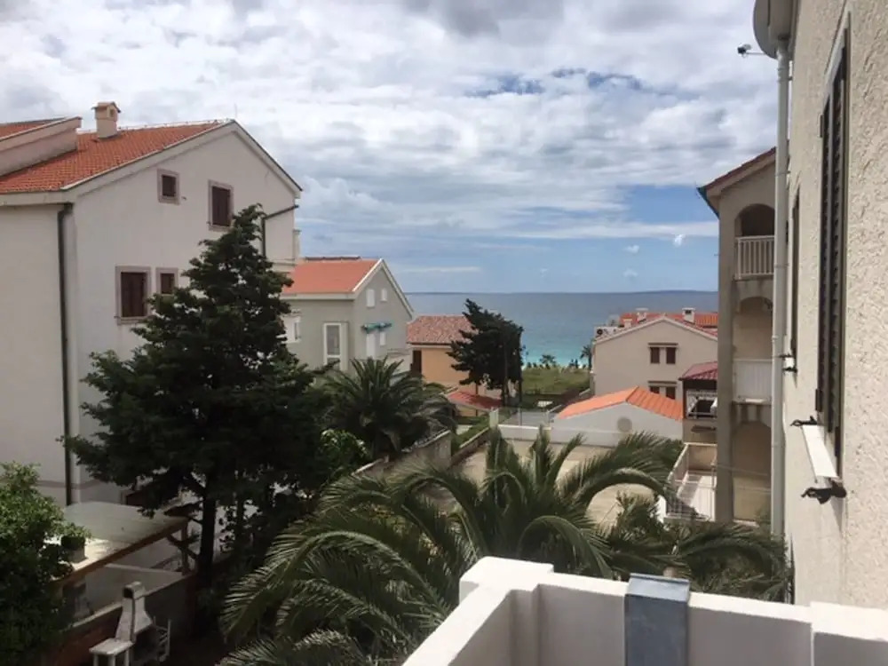 Charming Apartment in Novalja With Balcony