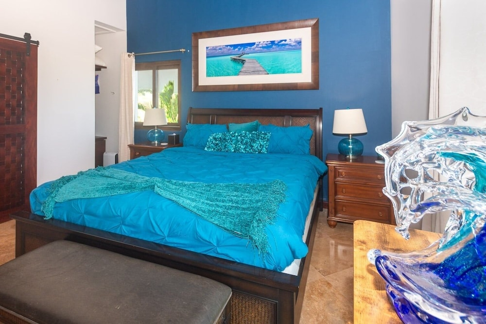 Pristine Bay 1005- Villa Loce 4 Bedroom Home