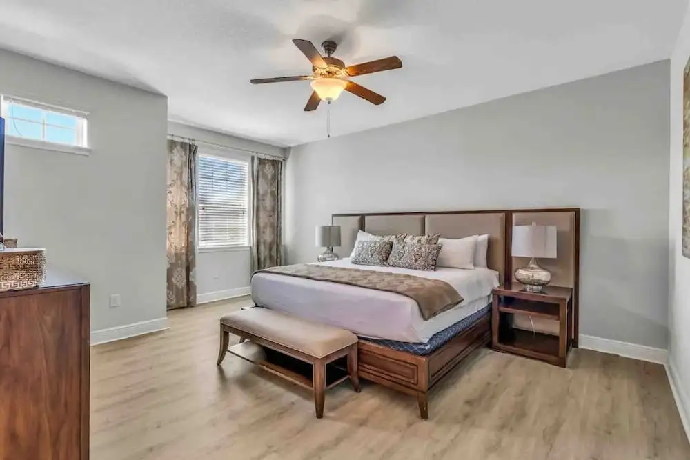 Chic 8BR All Suites With Pool and Game Room