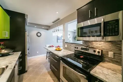 Mckinnon Pointe