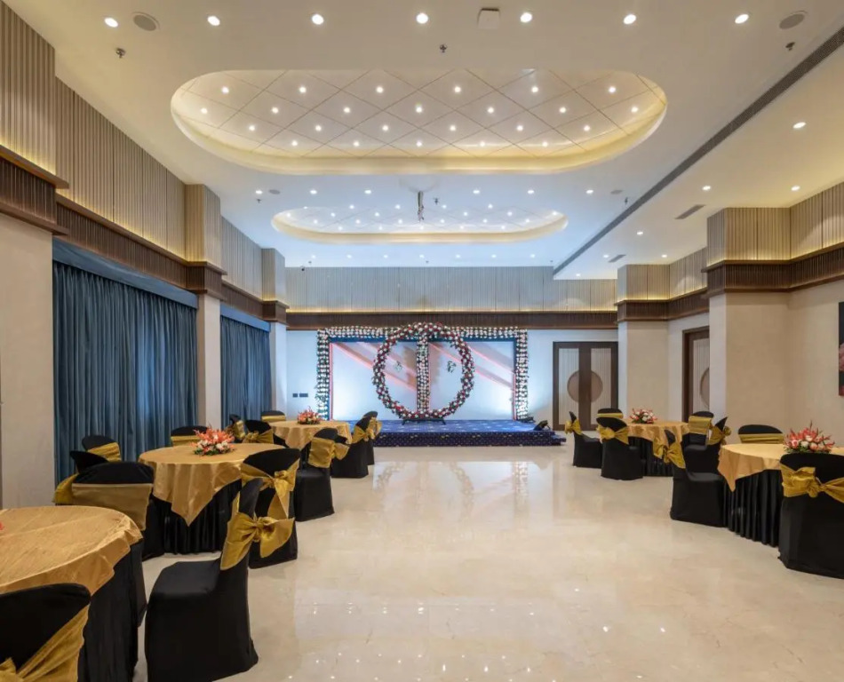 Hotel Regal Grand