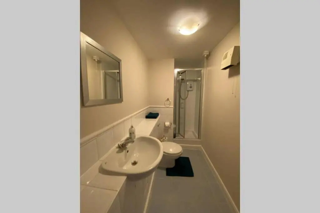 Marie’s Serviced Apartment E, 2bedroom City Stay with River View