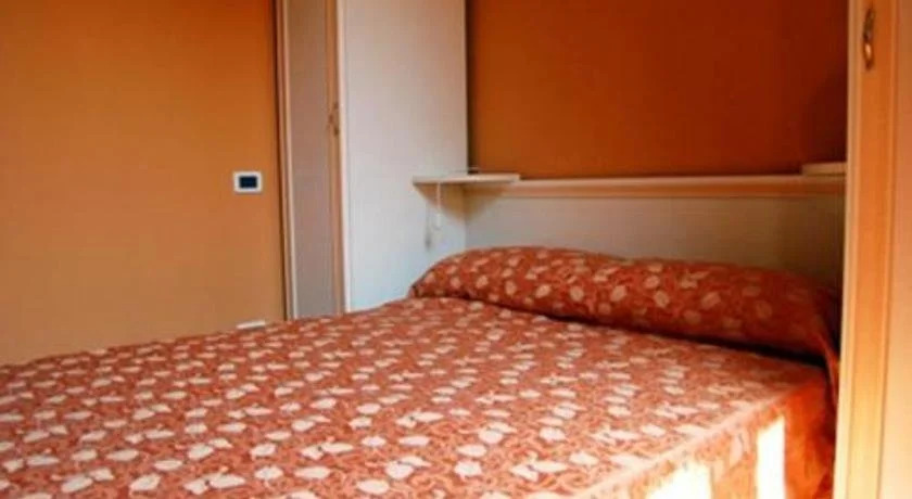 Room4You BB