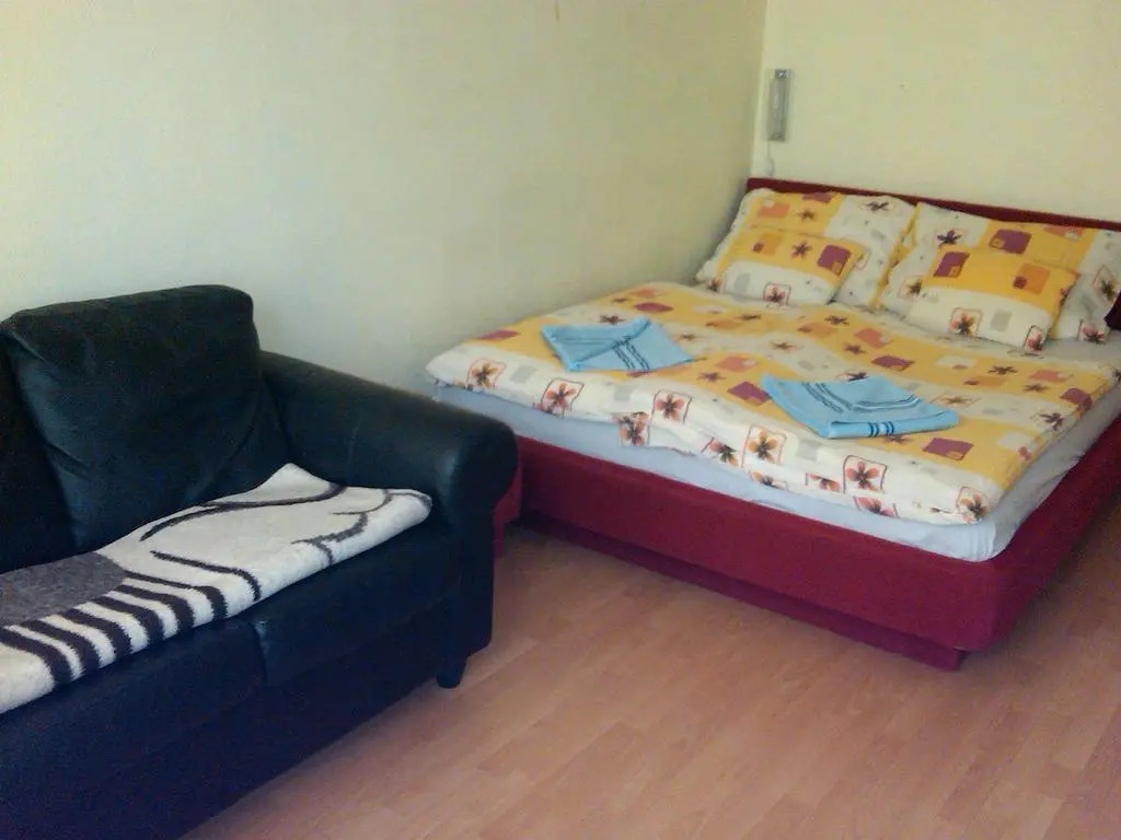 Budapest Economy Apartments