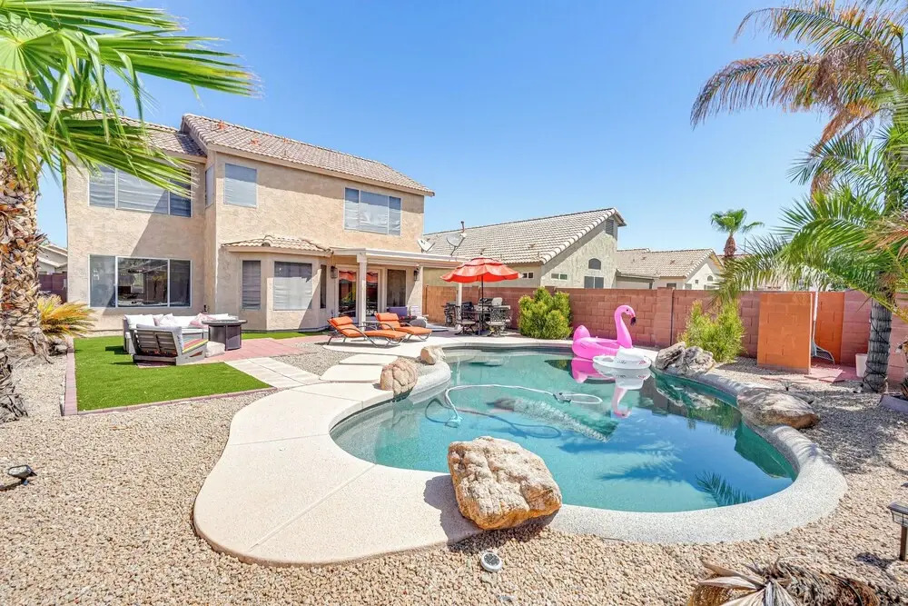 Outdoor Oasis! Family-friendly North Phoenix Home