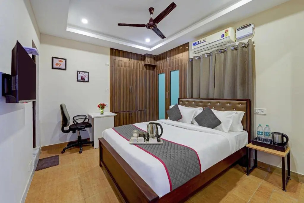 OYO Townhouse 1090 G Silver Nungambakkam