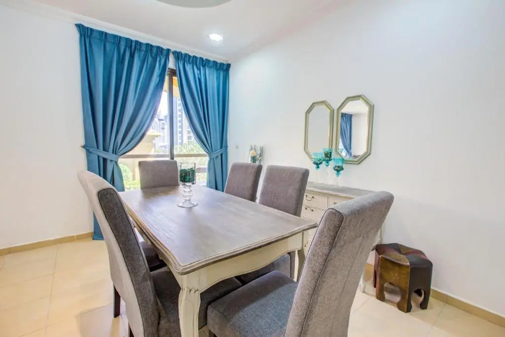2BR Apartment with Beach Access in Murjan 5 JBR Walk