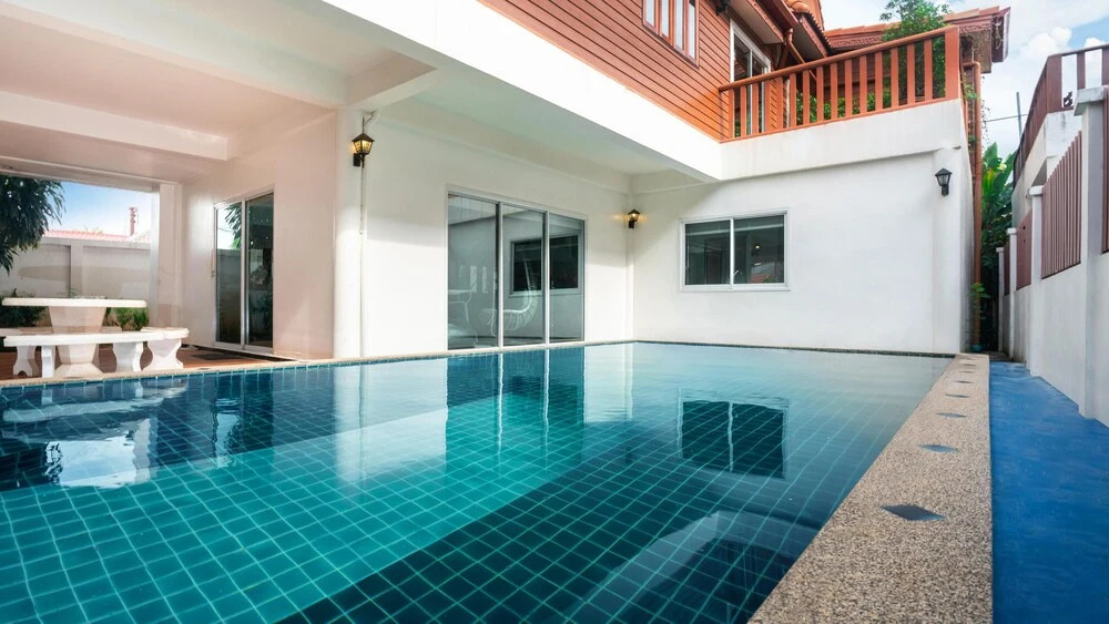 Naiyang Beach - 4 Bedroom Pool Villa