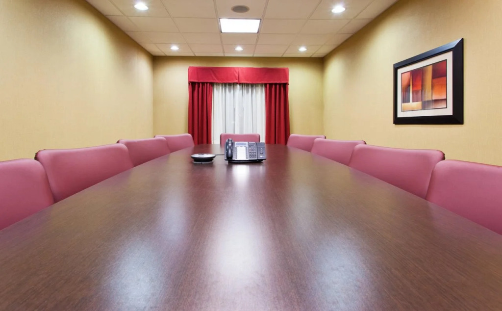 Holiday Inn Express Rome-East by IHG