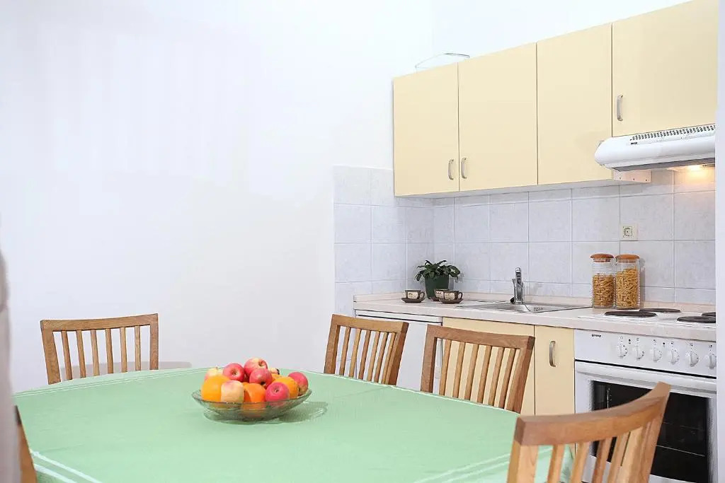 Apartment Mileta