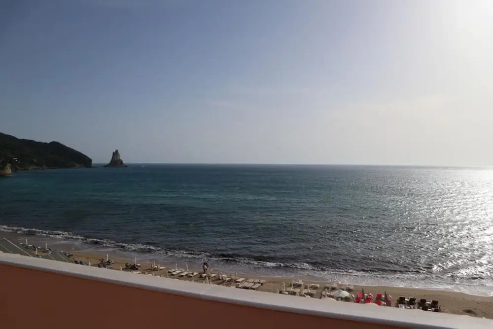 The Harmony - Beachfront sea View Apartment