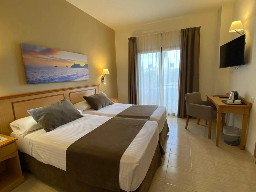 Отель Victoria Playa