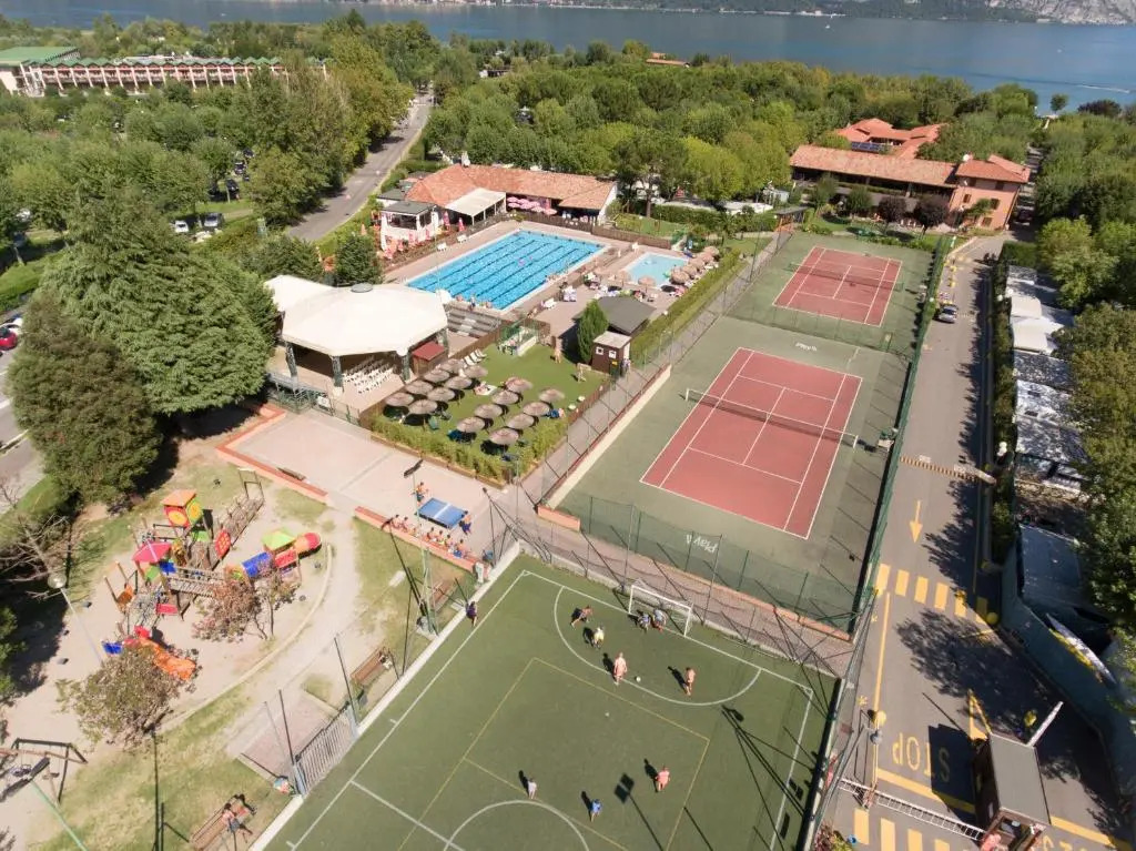 Camping Del Sole Village