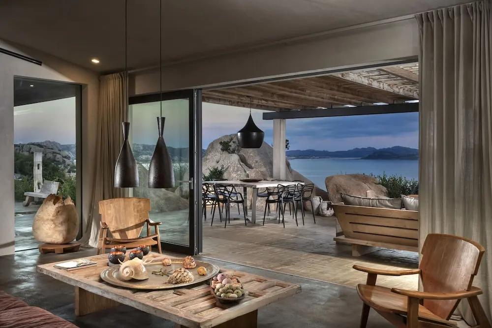 Villa in Porto Rafael, Design, Infinity Pool, Panoramic Sea View, Privacy