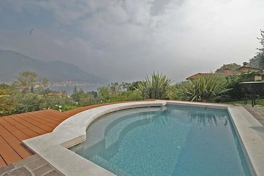 Versine Luxury Apartment