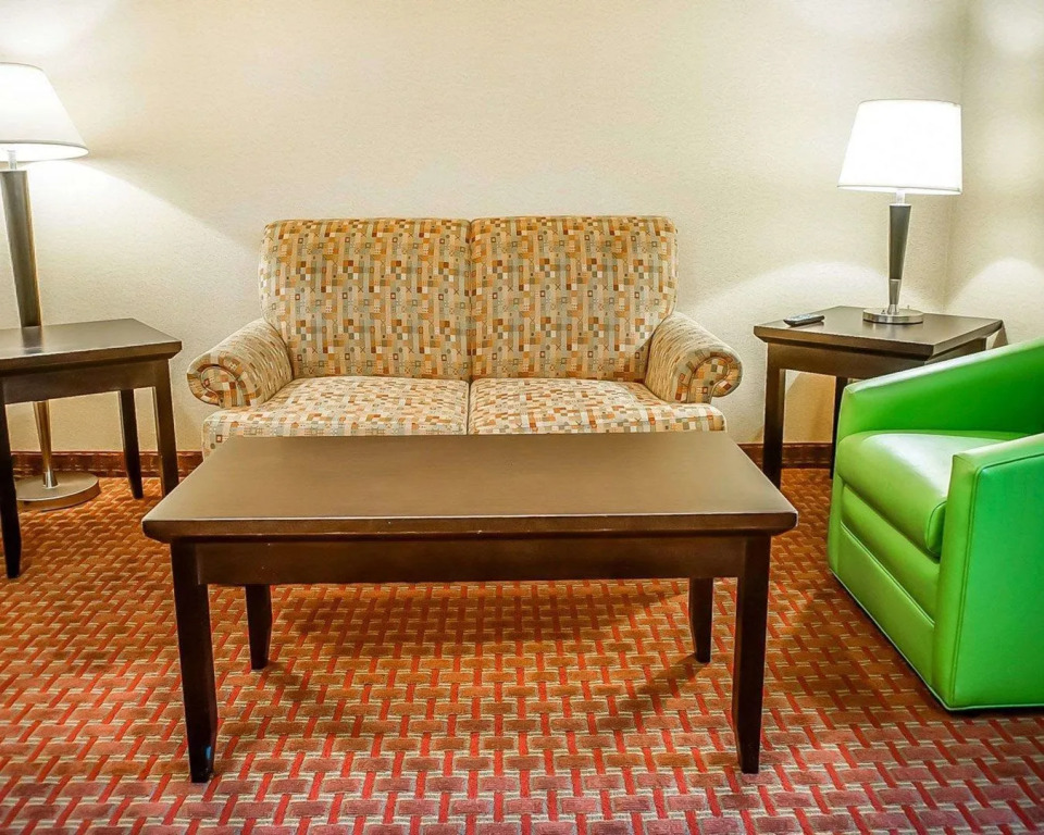 Quality Inn & Suites Roswell North