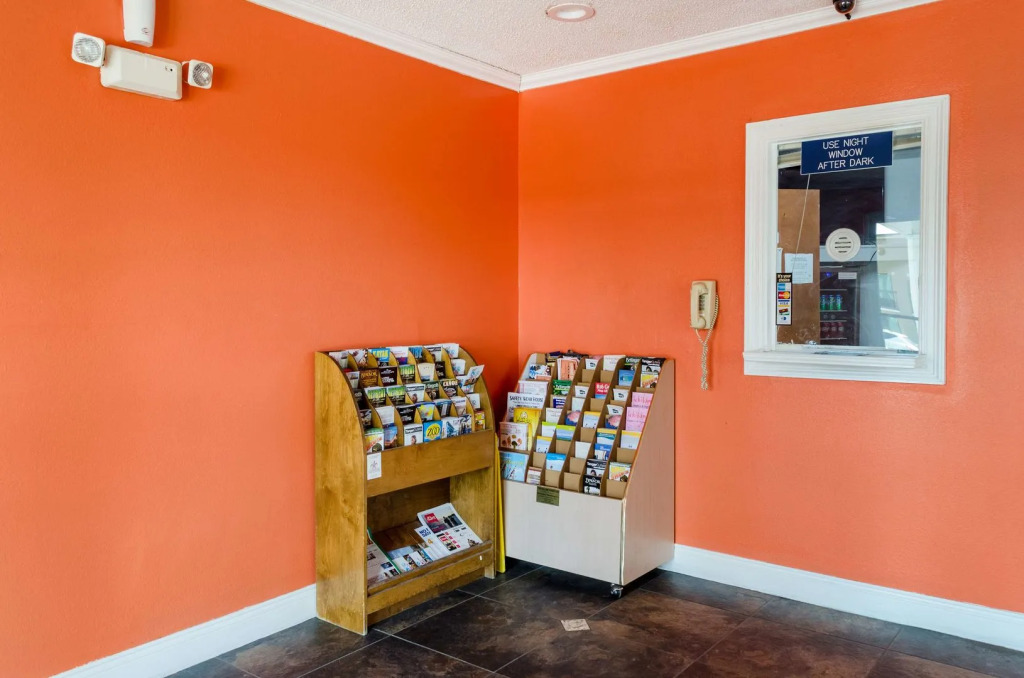Motel 6-Mobile, AL