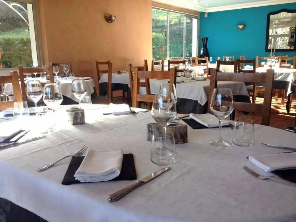 Hôtel Spa & Restaurant Ô Pervenches