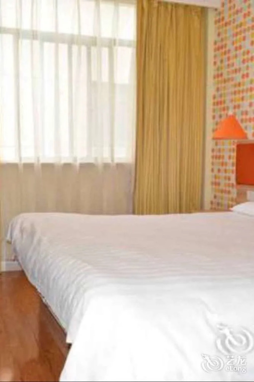 Xingrujia Hotel Wuhan Tuanjie Avenue(星如家宾馆（武汉徐东店）)