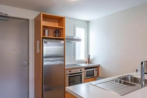 Central Luxury Apartment 205