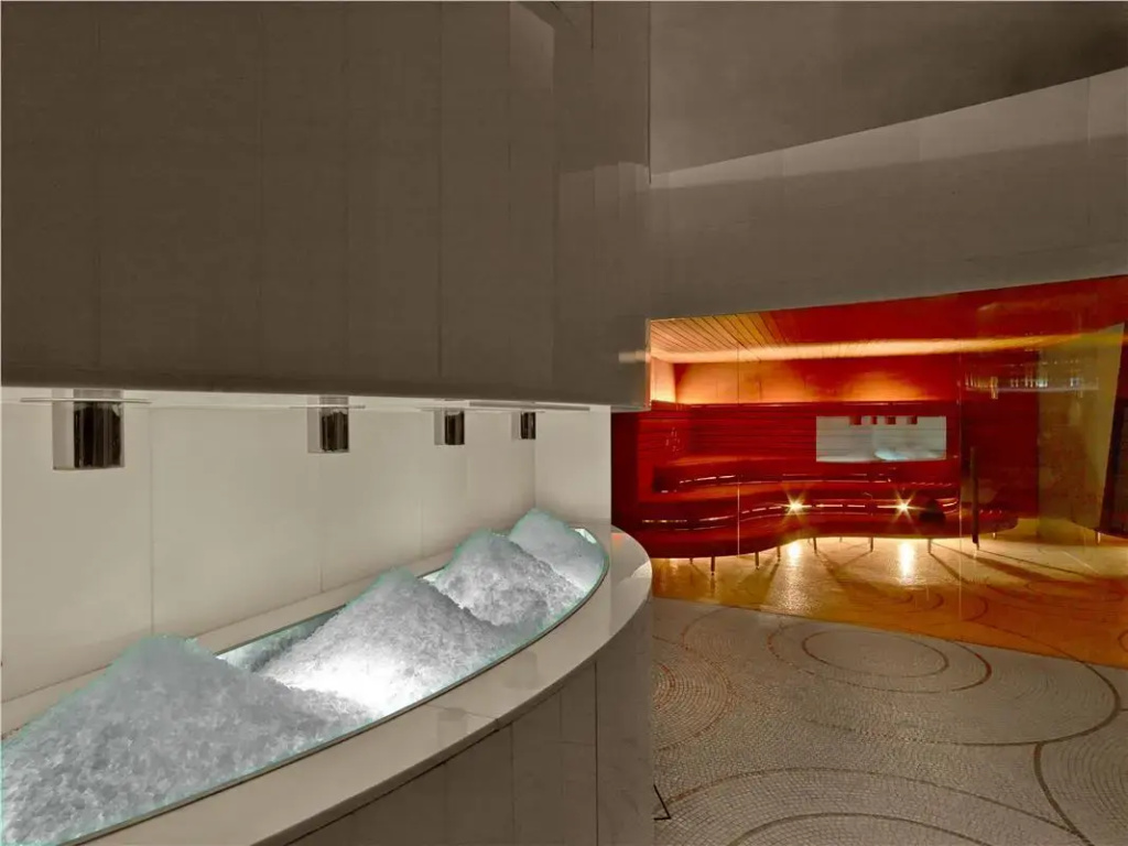 Fairmont Baku, Flame Towers