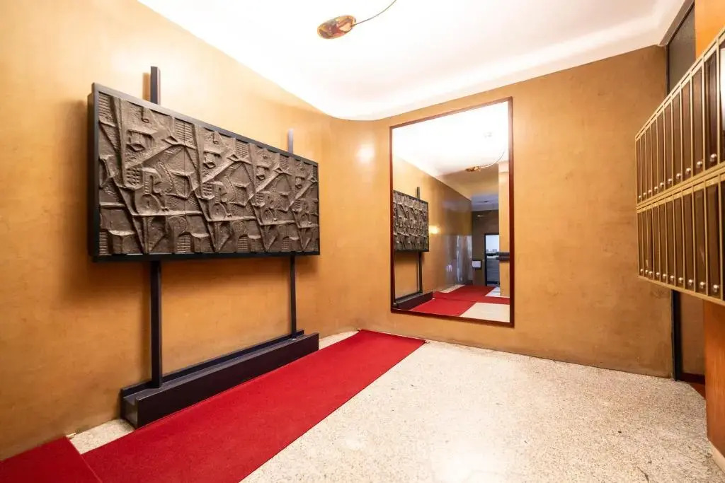 Loreto Elegant Flat
