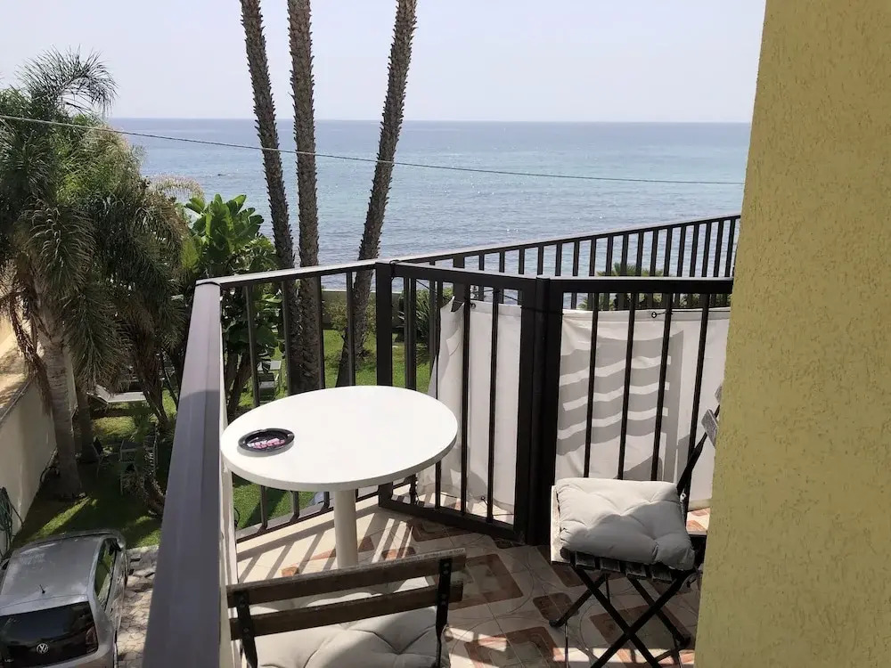 B&B La terrazza sul mare