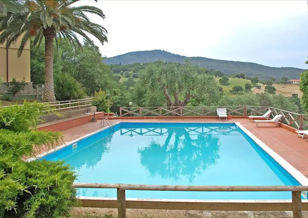 Madonna del Poggio B&B