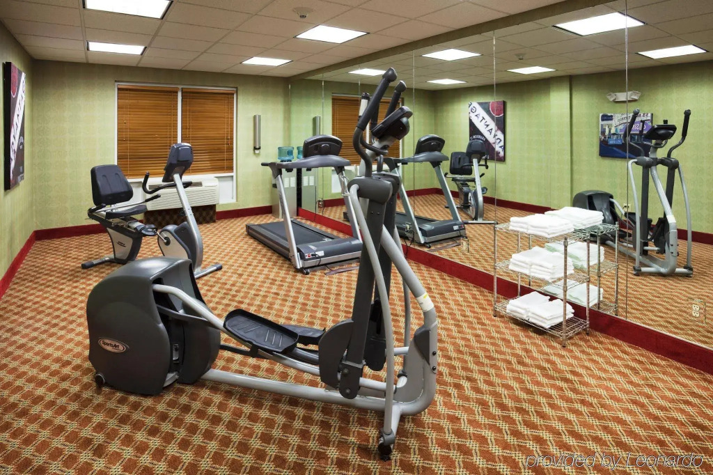 Holiday Inn Express & Suites Carrollton by IHG