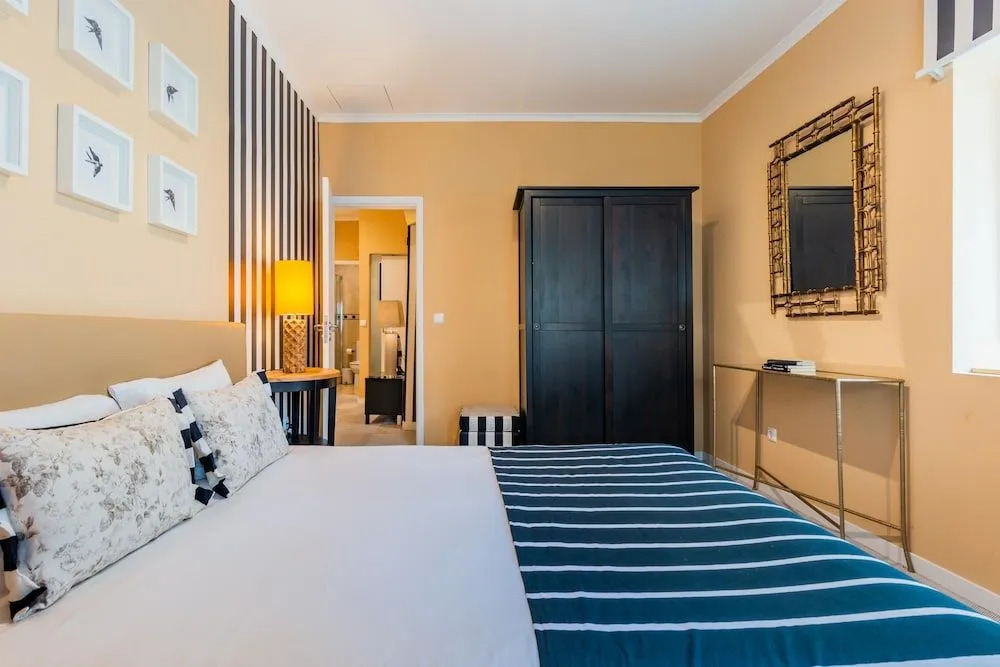 Santa Catarina Lisbon Stay