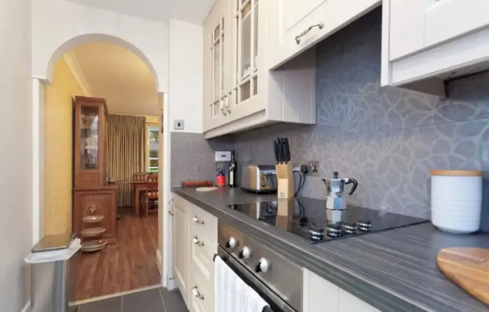 1 Bedroom Apartment On St Stephen's Green