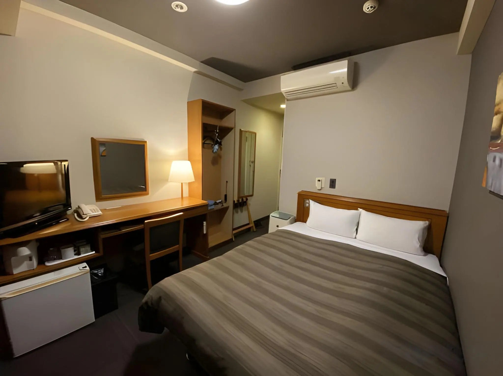 Hotel Route-Inn Naha Asahibashi Eki Higashi