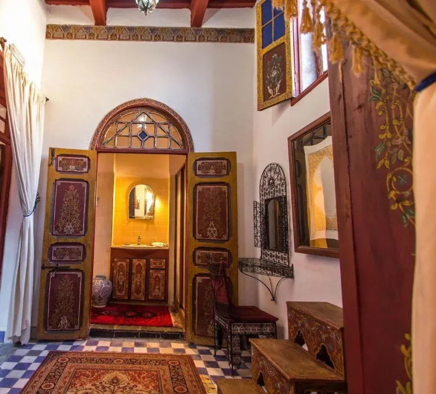 Eden Meknes