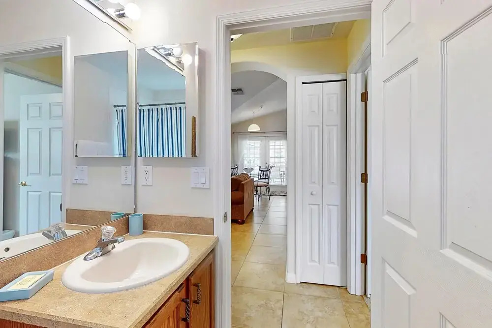 Anthea's Orange Tree Villa home