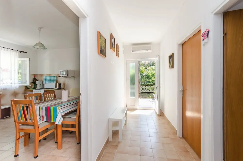 Apartment Ivica