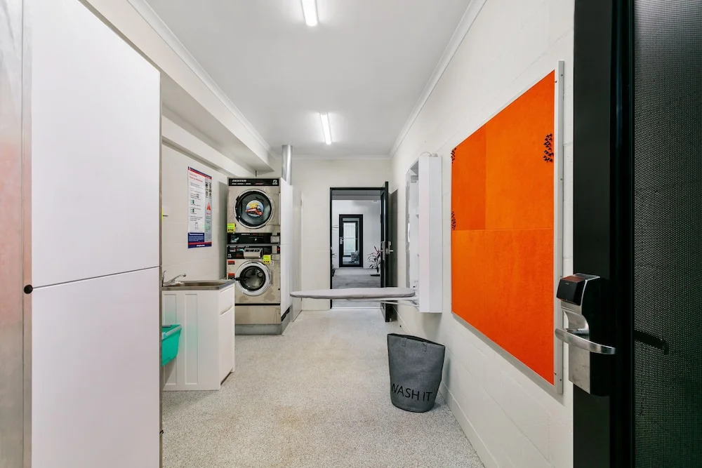 Redhill Cairns Living - Martyn St