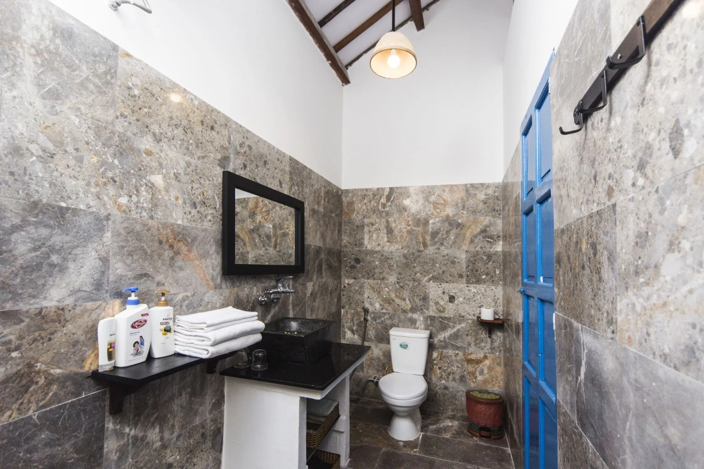 Cashew Tree Bungalow