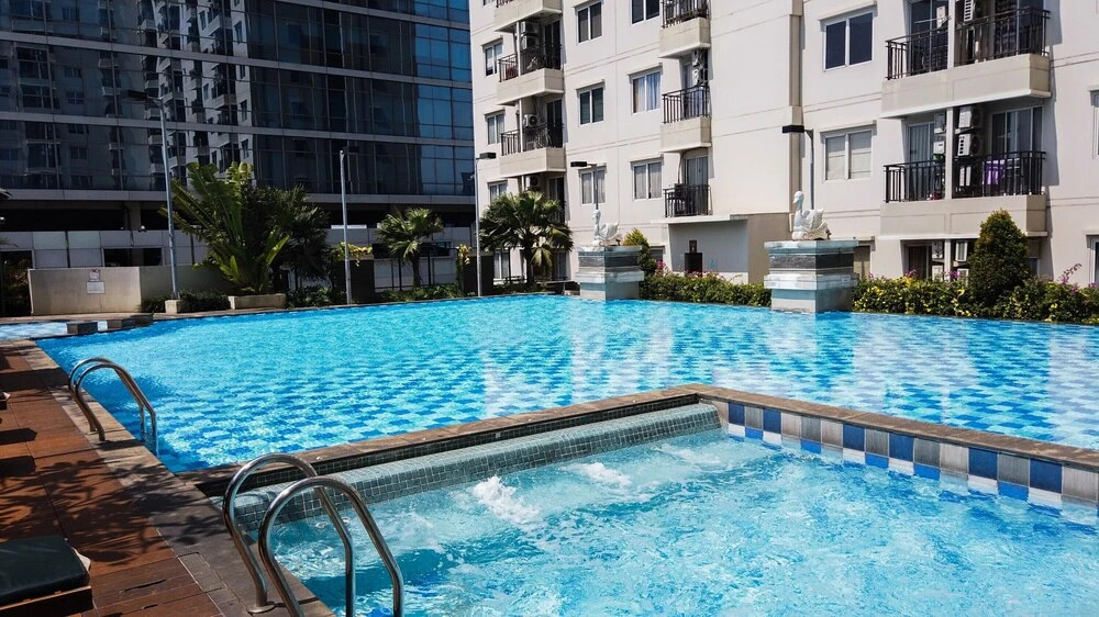 Comfortable 2BR at Signature Park Tebet Apartment By Travelio