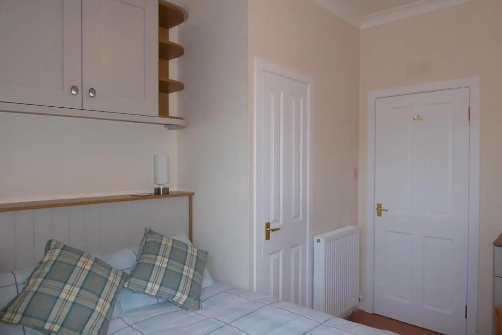 Skene Terrace Apartment